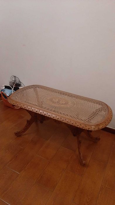 Mesa de centro clássica