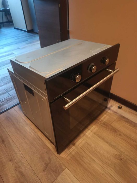 Духова шафа INTERLINE HQ 871 BK/2 (Б/У)