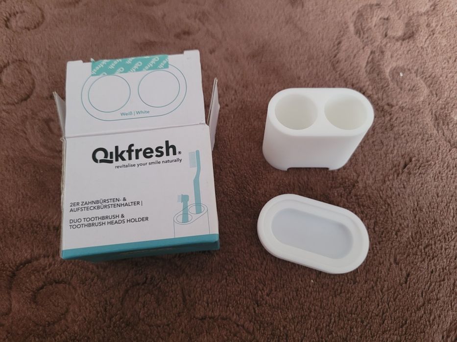 Uchwyt na szczoteczki