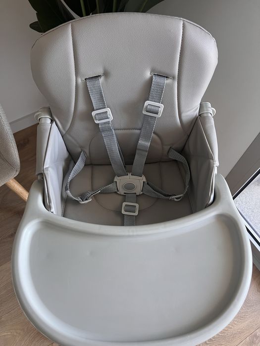 Cadeira de alimentaçao do bebe