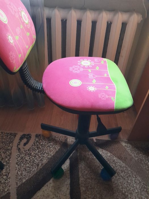 Компьютерное детское кресло