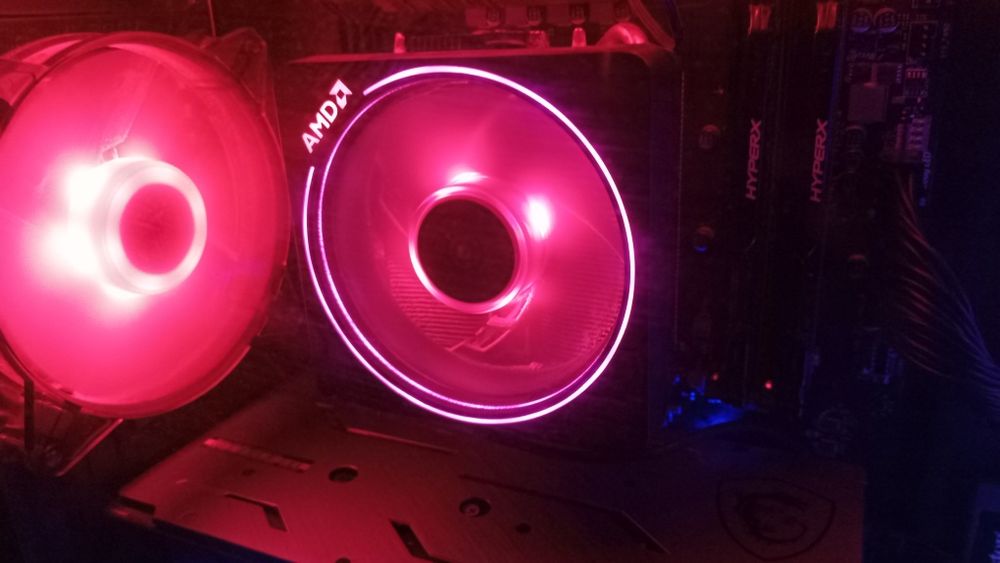 Ryzen 7 3800XT идеальное состояние