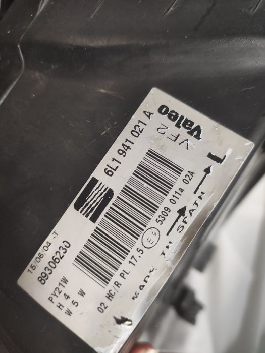 Faróis / Óticas Seat Ibiza de origem