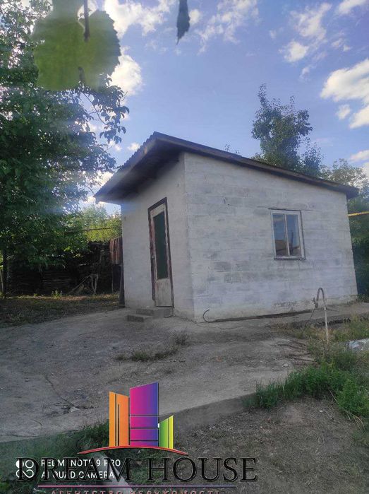 Продаж будинку в центрі м. Тальне