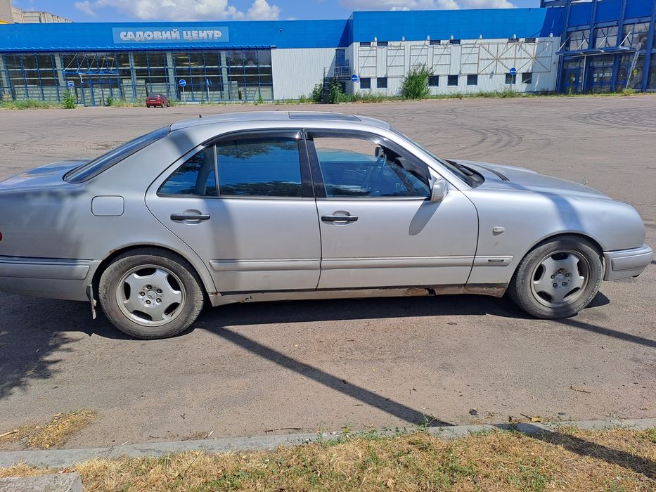 Мерседес W210 4.3