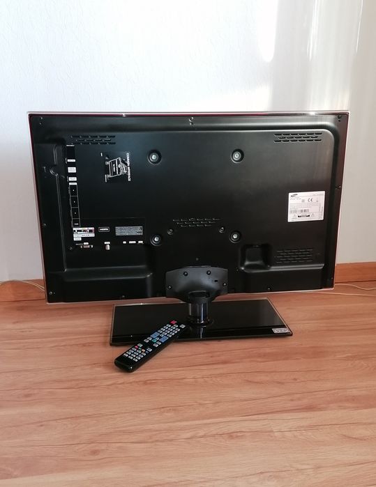 Telewizor LED 32" Samsung Full HD