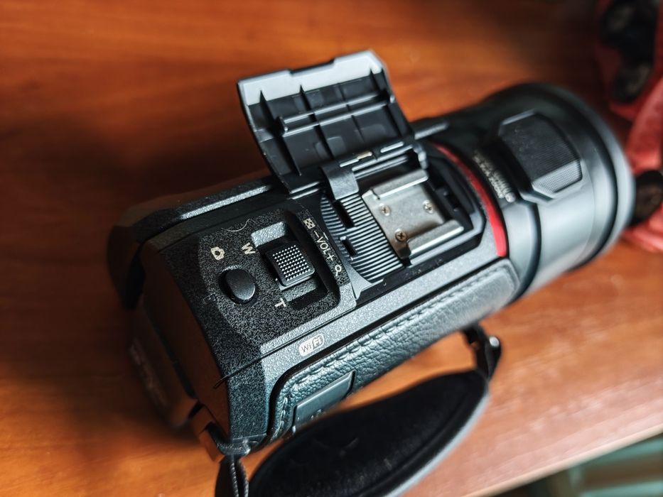 Камера Panasonic VX1 4k video WiFi
