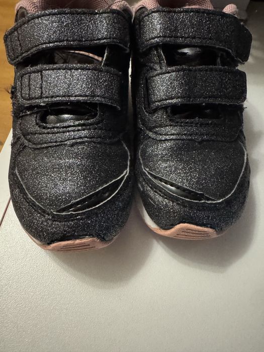 Кросівки 25 розмір