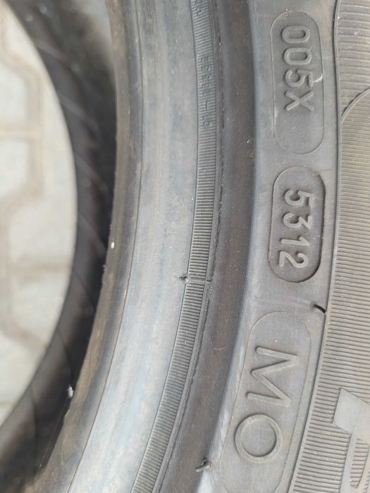 Opona Michelin 235/45 R 17
