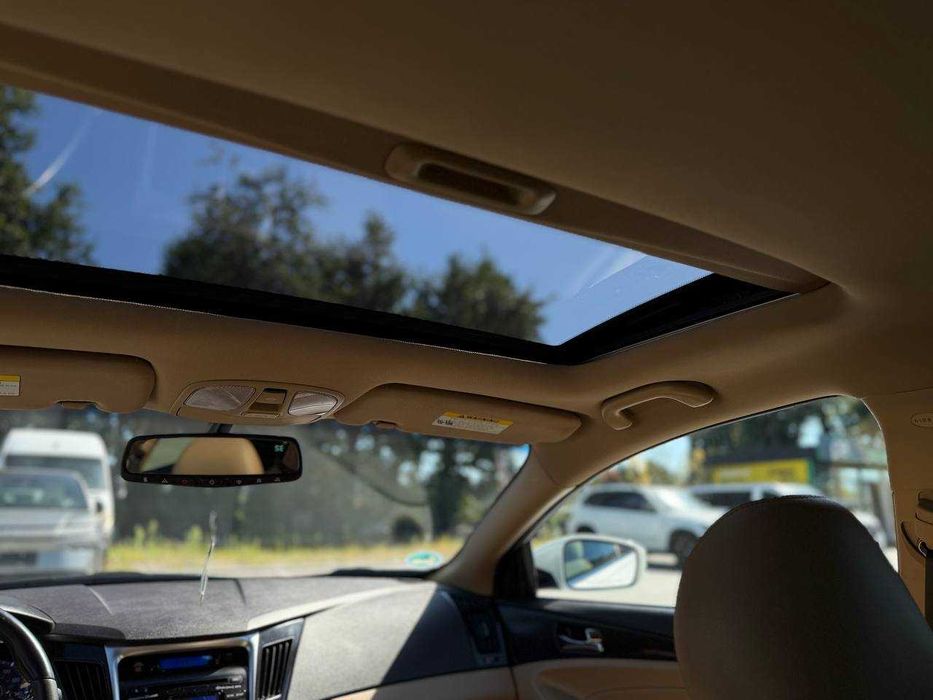 Hyundai Sonata 2013
