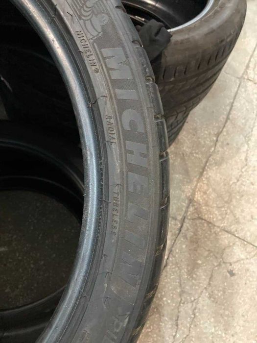 Пара літніх шин Michelin Pilot Sport 4S 305/30 R20 103Y XL N0