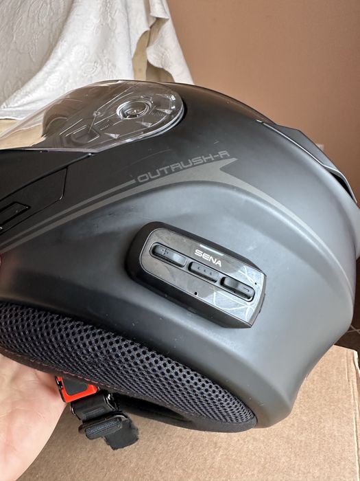 Capacete Sena Outrush-R com Intercomunicador
