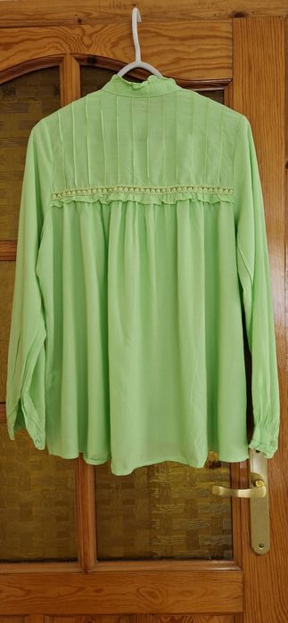 koszula w letnim kolorze - nowa