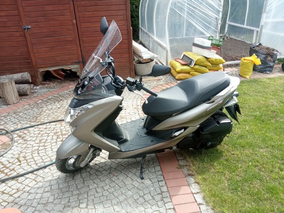 Yamaha majesty 125