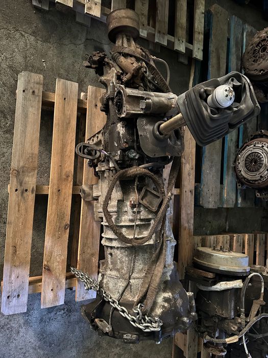 Caixa de Velocidades Mitsubishi Pagero 2.8 Turbo V20 V30 V40 V5M315S