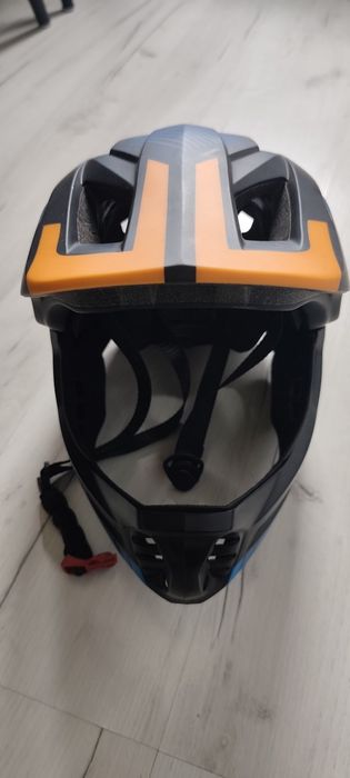 ROCKBROS . Kask rowerowy, na hulajnogę pełny . Rozmiar 54 - 58.