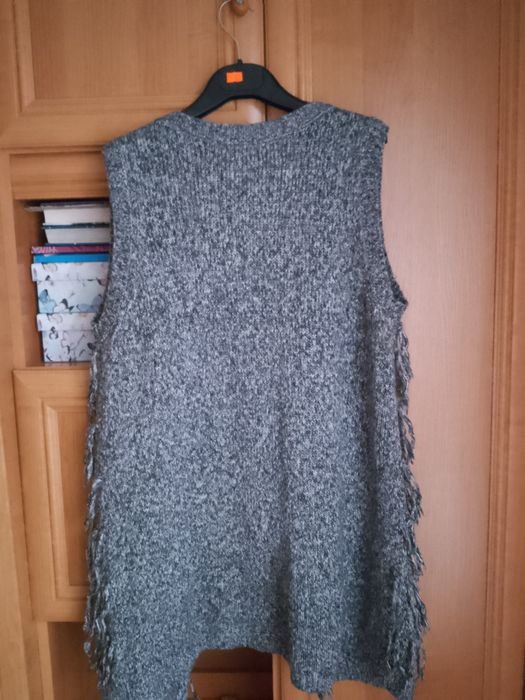 Sweter bezrękawnik damski