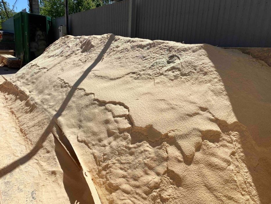 Тирса соснова .Продам тирсу хвойних порід на постійній основі