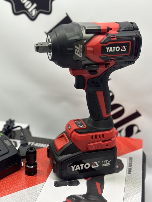 Ударний акумуляторний гайковерт 18В, YATO YT-828071