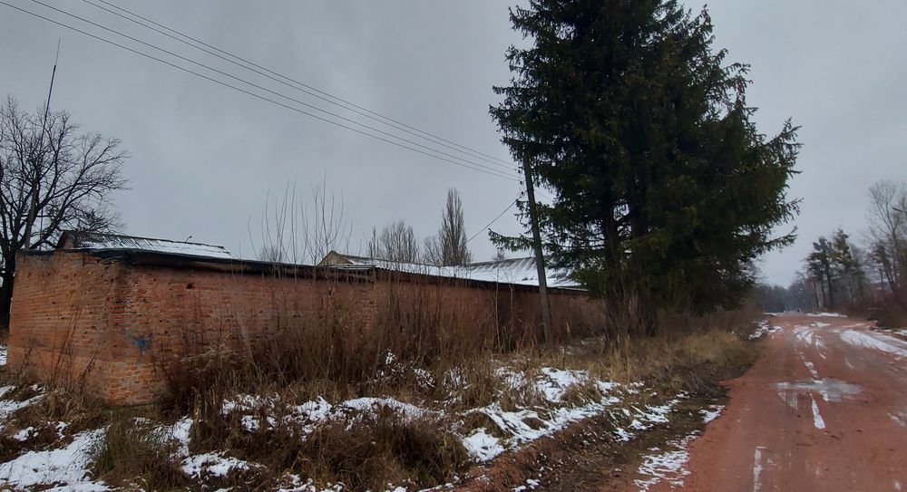 Гараж    Складское помещение