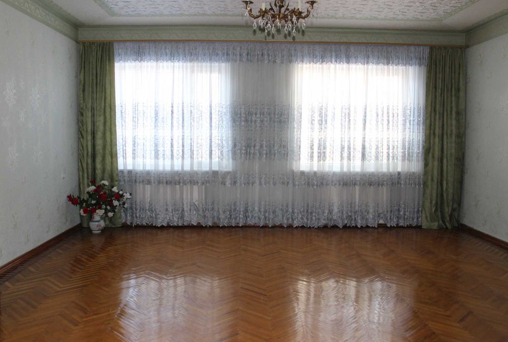 Продаю двухэтажный дом