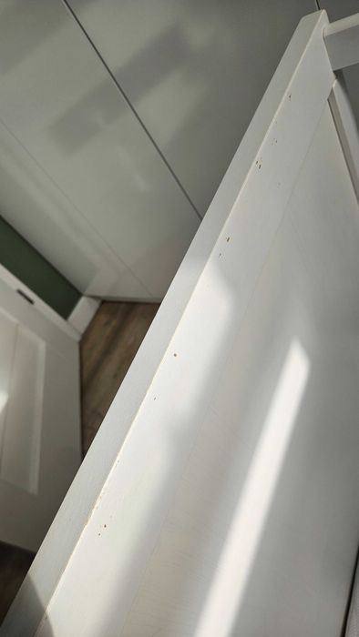 Łóżeczko dziecięce Ikea Sundvik z regulacją wysokości i materacem