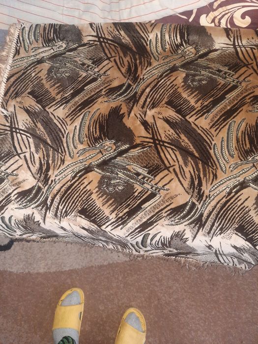 Пледи для мебели