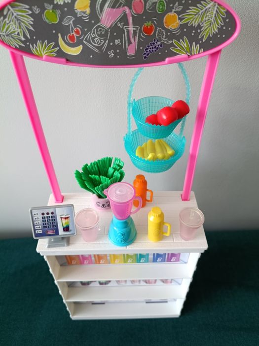 Barbie smoothie bar