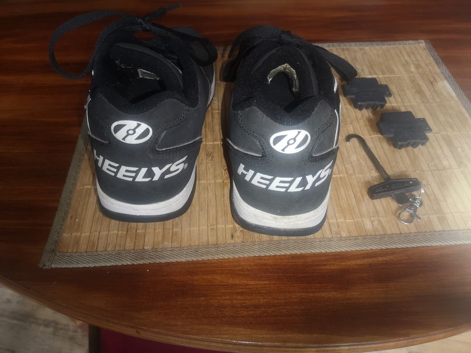 Buty na kółkach Heelys