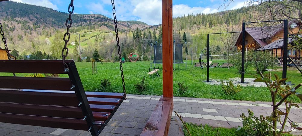 Котедж "ясень"на 2 номери 4-8 місць