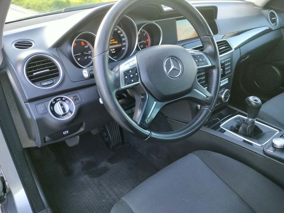 Mercedes c-klasa