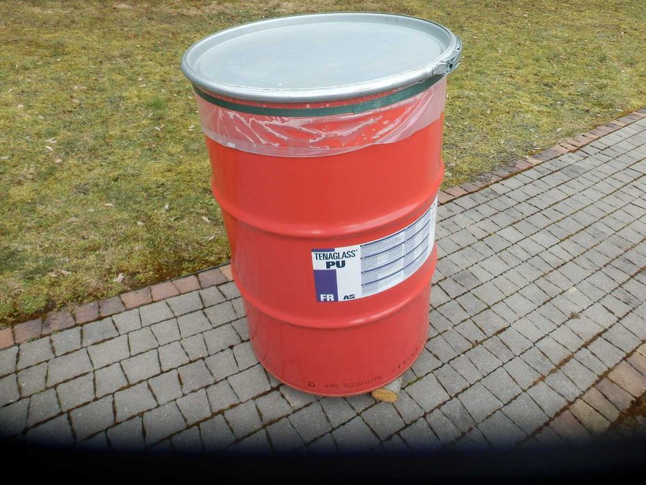 Beczka  200 L   ( Nowa ) .