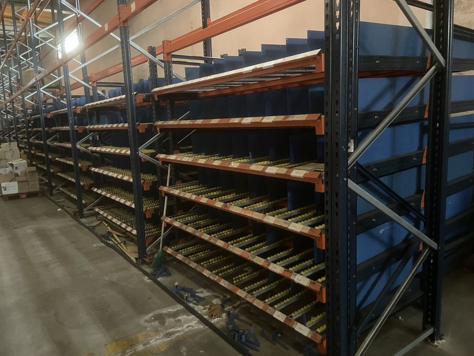 Estantes deslizantes industriais