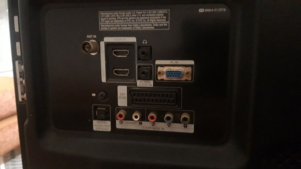 Телевизор Samsung LE32C450E1W