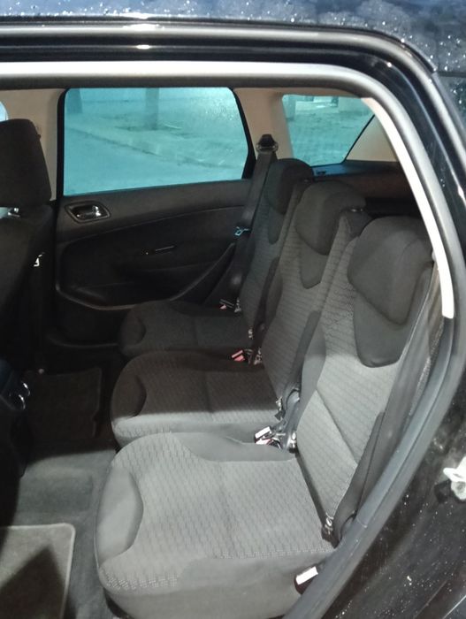 Peugeot 308 SW 1.6 DIESEL 7 lugares