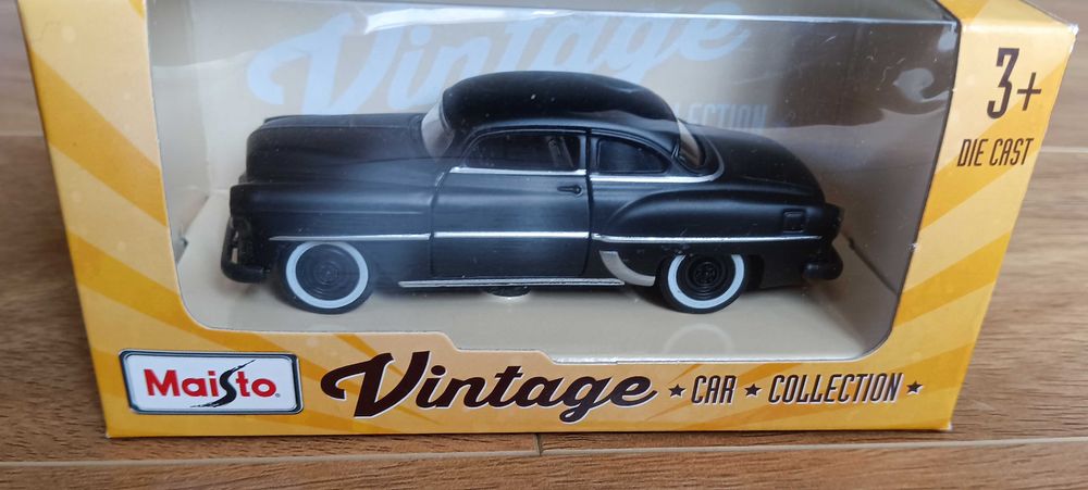 Chevrolet Custom 1953   Maisto Vintage