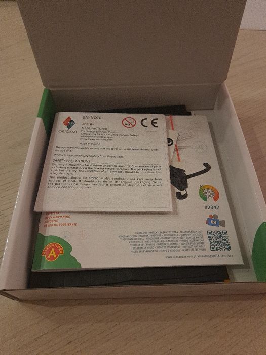 3D origami , pszczołq