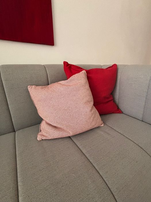 Sofá 3 lugares cinzento claro como novo