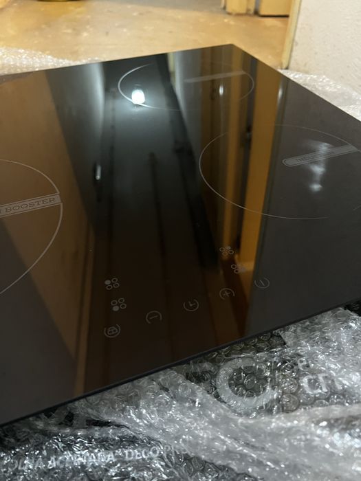 Placa de Indução Confortec 4 Zonas 6800W - Como Nova c/ Caixa