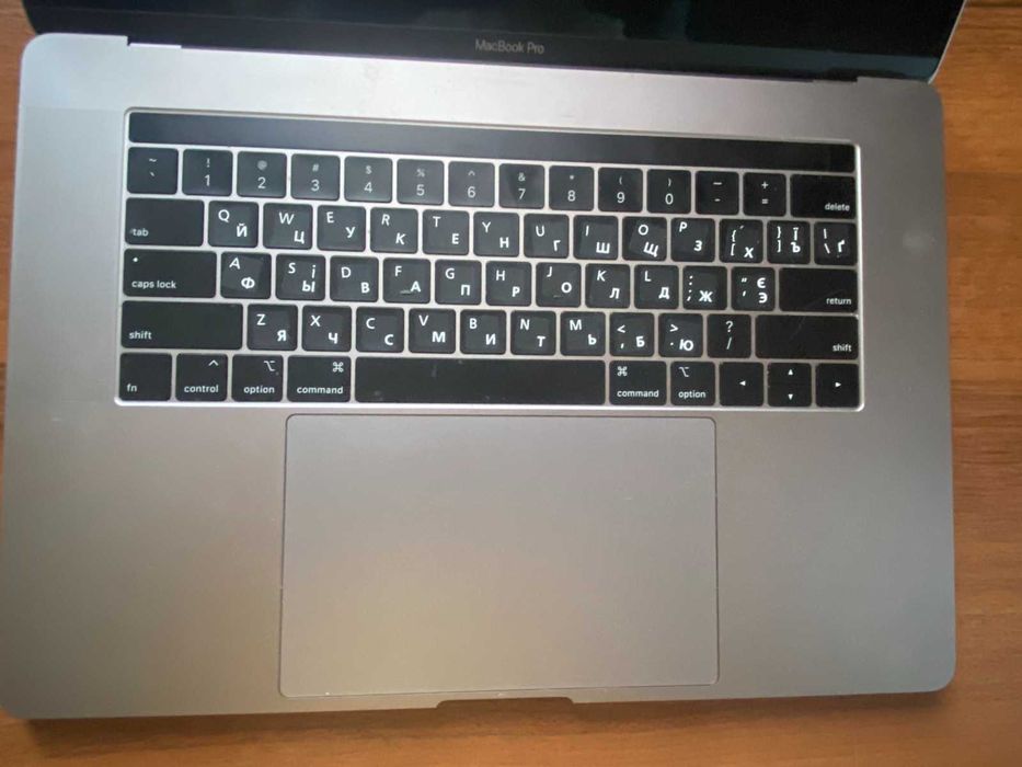 Продам Macbook pro 15 на деталі