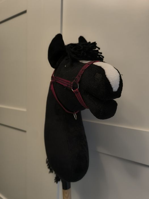 Koń hobby horse a4 czarny kantar gratis