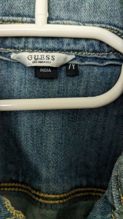 Модна джинсова куртка Guess