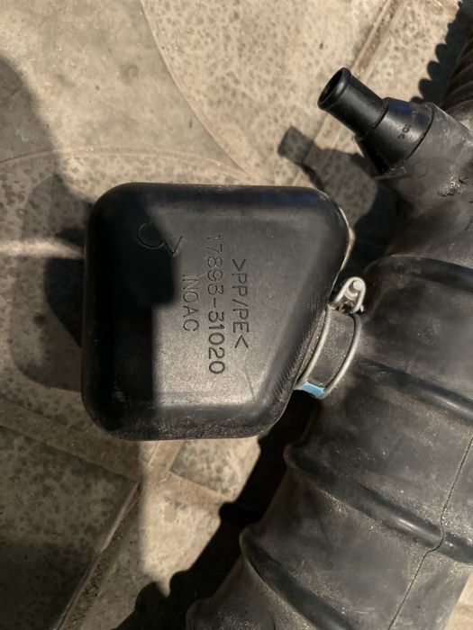 впускной патрубок lexus is250 ориг