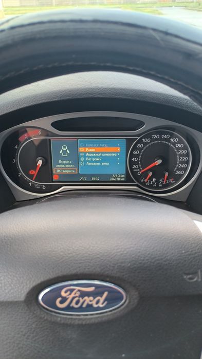 Ford S-max 2009 об'єм 1,8