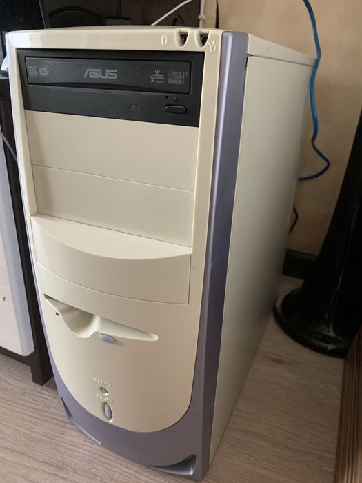 Системний блок з двоядерним Athlon Dual core 4050e, клавіатура, миша