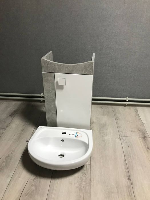 Тумбочка с умывальником