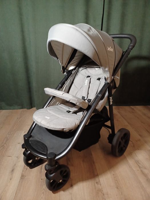 Wózek spacerowy Joie