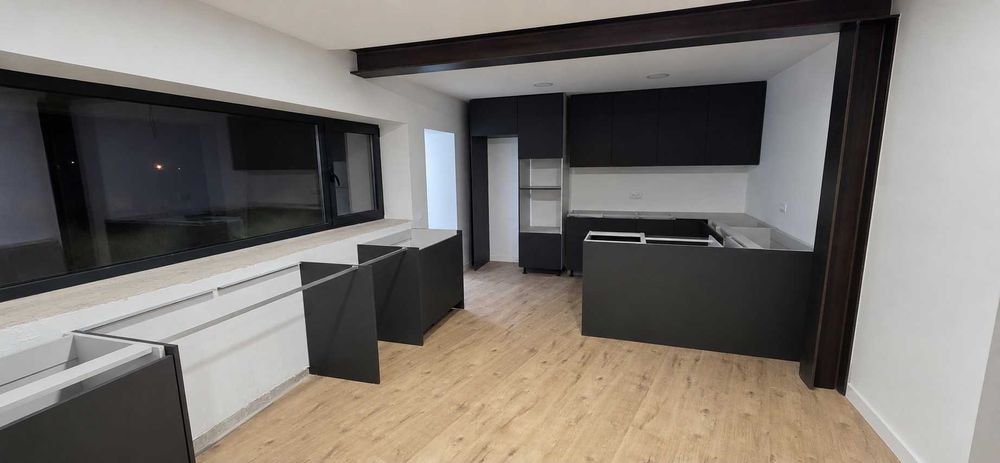Bancadas à Medida no Algarve | Cozinha e Exterior | Instalação Rápida