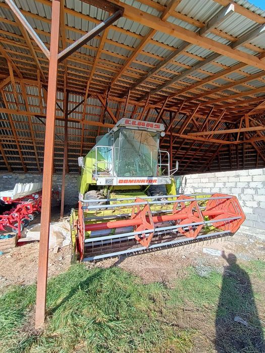 Комбайн Claas Dominator 88s