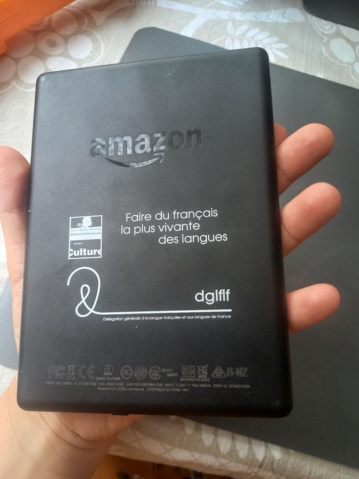 Amazon Kindle 8-го покоління (2016), модель SY69JL, 6